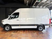 Gebraucht Mercedes Sprinter 163 PS (119 kW) 2020 Arktikweiß mb 9147 Van