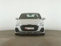 Gebraucht Audi S3 Ambiente 333 PS (244 kW) 2024 Gletscherweiß metallic Limousine