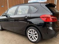 gebraucht BMW 218 Sport Line SHZ Navi Parkass