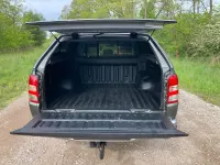 Używany Mitsubishi L200 181 KM (133 kW) 2017 Zielony Pickup