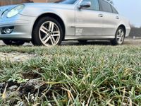 Gebraucht Mercedes E420 Avantgarde 314 PS (230 kW) 2007 Silber Limousine