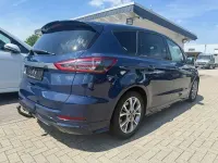 Gebraucht Ford S-MAX ST-Line 160 PS (117 kW) 2018 Blazerblau Van / Kleinbus