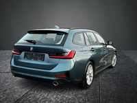 Gebraucht BMW 320 Advantage 190 PS (139 kW) 2019 Blau Limousine