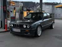 Gebraucht BMW 320 129 PS (94 kW) 1988 Grau Limousine