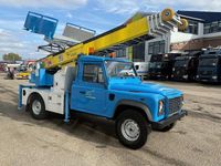 Gebraucht Land Rover Defender 131 PS (96 kW) 2012 Blau SUV