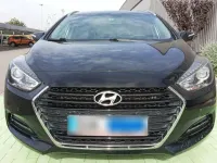 Gebraucht Hyundai i40 Trend 135 PS (99 kW) 2016 Schwarz Kombi