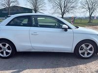 Gebraucht Audi A1 82 PS (60 kW) 2017 Weiß Kleinwagen