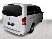 Gebraucht Mercedes V220 120 PS (88 kW) 2022 Weiß Van / Kleinbus