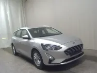 Gebraucht Ford Focus Titanium 125 PS (91 kW) 2021 Polarsilber metallic Limousine