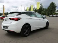 Gebraucht Opel Astra 105 PS (77 kW) 2019 Weiß Limousine
