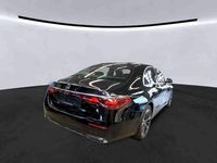 Gebraucht Mercedes E220 Advanced 220 PS (161 kW) 2024 Obsidianschwarz  metalliclack Limousine