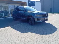 Occasion Volvo XC40 Plus 197 ch (144 kW) 2025 Forest lake / metallic SUV