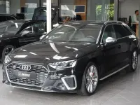 Gebraucht Audi S4 Sport 341 PS (250 kW) 2023 Mythosschwarz metallic (metallic) Kombi