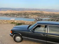 Gebraucht Mercedes 560 299 PS (219 kW) 1989 Schwarz Limousine