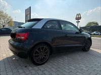 Second-hand Audi A1 Design 122 CP (89 kW) 2012 Negru Hatchback