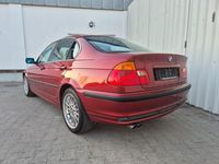 Gebraucht BMW 323 Sport Line 170 PS (125 kW) 1998 Rot Limousine