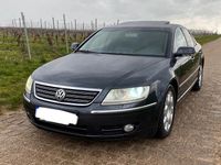 Second-hand VW Phaeton 224 CP (164 kW) 2006 Gri Berlinǎ