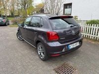 Gebraucht VW Polo LOUNGE 105 PS (77 kW) 2015 Grau Limousine