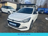 Gebraucht Hyundai i20 Passion 101 PS (74 kW) 2018 Weiß Limousine