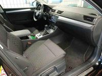 Gebraucht Skoda Superb Ambition 150 PS (110 kW) 2023 Schwarzmagic perleffekt Kombi