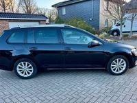 Gebraucht VW Golf VII LOUNGE 110 PS (80 kW) 2016 Schwarz Kombi