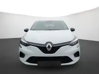 Gebraucht Renault Clio Equilibre 2023 Weiss Kleinwagen