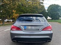 Gebraucht Mercedes CLA220 Shooting Brake Urban 177 PS (130 kW) 2015 Grau Kombi