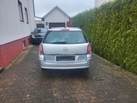 Gebraucht Opel Astra 90 PS (66 kW) 2007 Silber Kombi