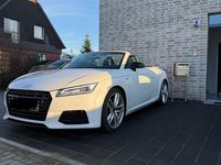 Gebraucht Audi TT Roadster Ambiente 230 PS (169 kW) 2017 Weiß Cabrio