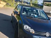Gebraucht VW Golf VI 105 PS (77 kW) 2011 Blau Kleinwagen