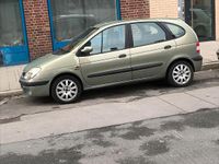 Gebraucht Renault Scénic 107 PS (78 kW) 2002 Grün Van / Kleinbus