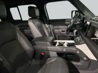 Gebraucht Land Rover Defender SE Dynamic 300 PS (220 kW) 2024 Grün SUV