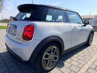Gebraucht Mini Cooper SE 135 kW (184 PS) 2021 Silber Kleinwagen