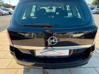 Gebraucht Opel Astra Edition 116 PS (85 kW) 2009 Schwarz Kombi