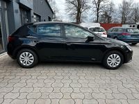 Second-hand Seat Leon Reference 86 CP (63 kW) 2015 Negru Berlinǎ