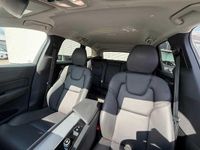 Gebraucht Volvo XC60 Plus 197 PS (144 kW) 2023 Grau SUV