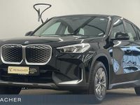 Gebraucht BMW iX1 Performance 200 kW (272 PS) 2024 Schwarz SUV
