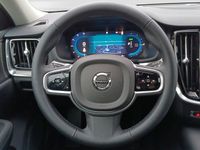 Gebraucht Volvo V60 Plus 398 PS (292 kW) 2025 Schwarz Kombi