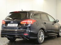 gebraucht Ford Focus Turnier 1.5 ST-Line NAVI+PDC+GRA+17