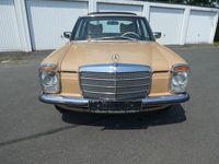 Gebraucht Mercedes 200/8 95 PS (69 kW) 1975 Beige Limousine