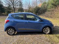 Gebraucht Hyundai i10 Style 87 PS (63 kW) 2016 Blau Kleinwagen