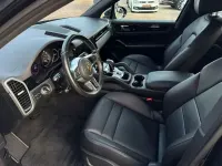 Gebraucht Porsche Cayenne 340 PS (250 kW) 2022 Schwarz SUV