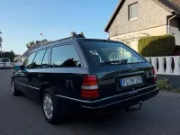 Gebraucht Mercedes E320 220 PS (161 kW) 1993 Schwarz Kombi
