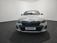 Neu BMW 540 M Sport 303 PS (222 kW) 2026 Grau Limousine