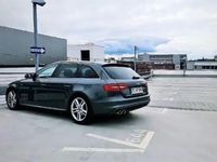 gebraucht Audi A4 Avant 2.0 TDI DPF S line Sportpaket