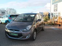 Gebraucht Hyundai ix20 90 PS (66 kW) 2011 Braun Kleinwagen