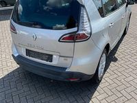 Gebraucht Renault Scénic III 110 PS (80 kW) 2015 Silber Van / Kleinbus