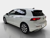 Gebraucht VW Golf VIII Active 150 PS (110 kW) 2023 Pure white Limousine