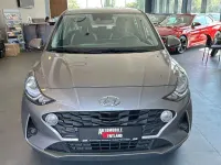 Gebraucht Hyundai i10 Trend 67 PS (49 kW) 2023 Grau Kleinwagen