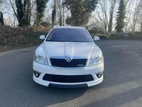 Gebraucht Skoda Octavia RS 200 PS (147 kW) 2010 Candyweiss Kombi